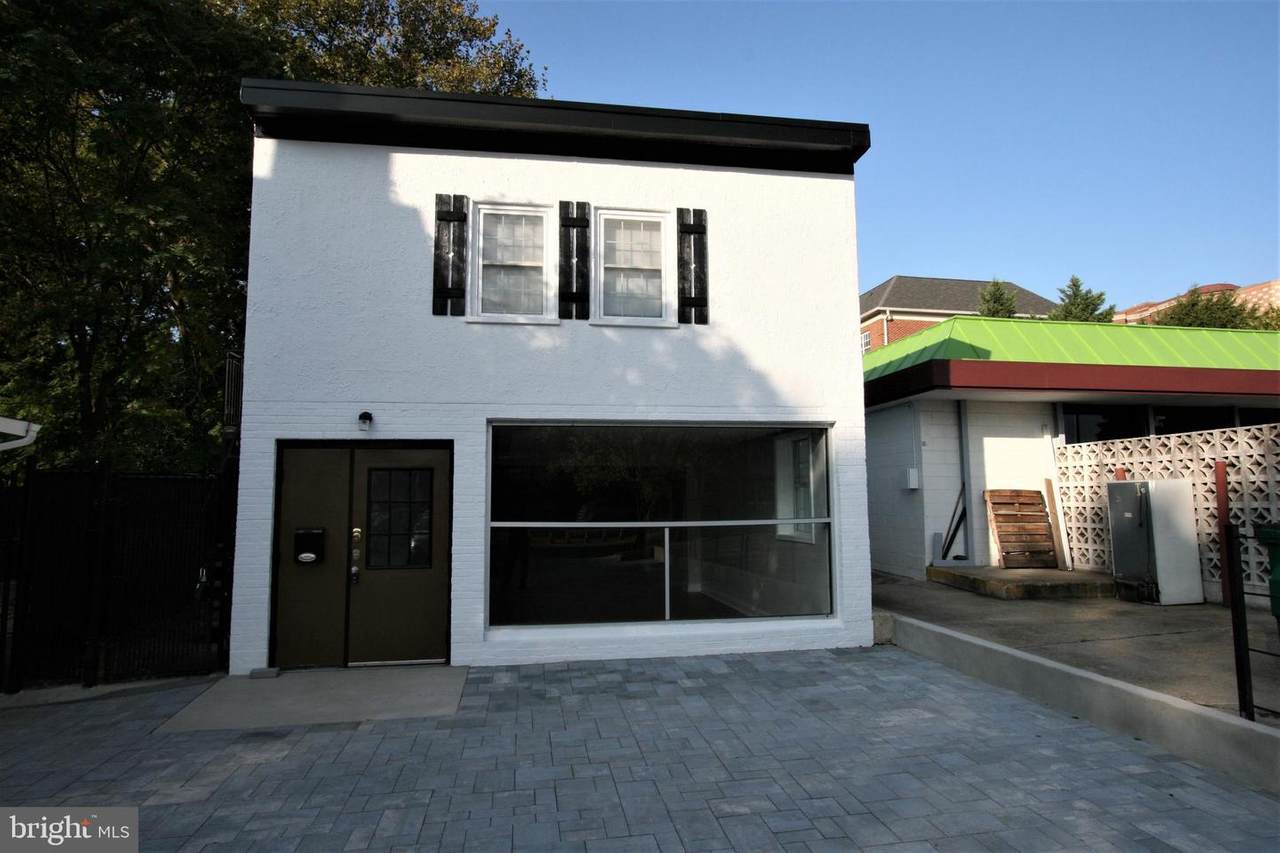 822-B Kenmore Street - Photo 1