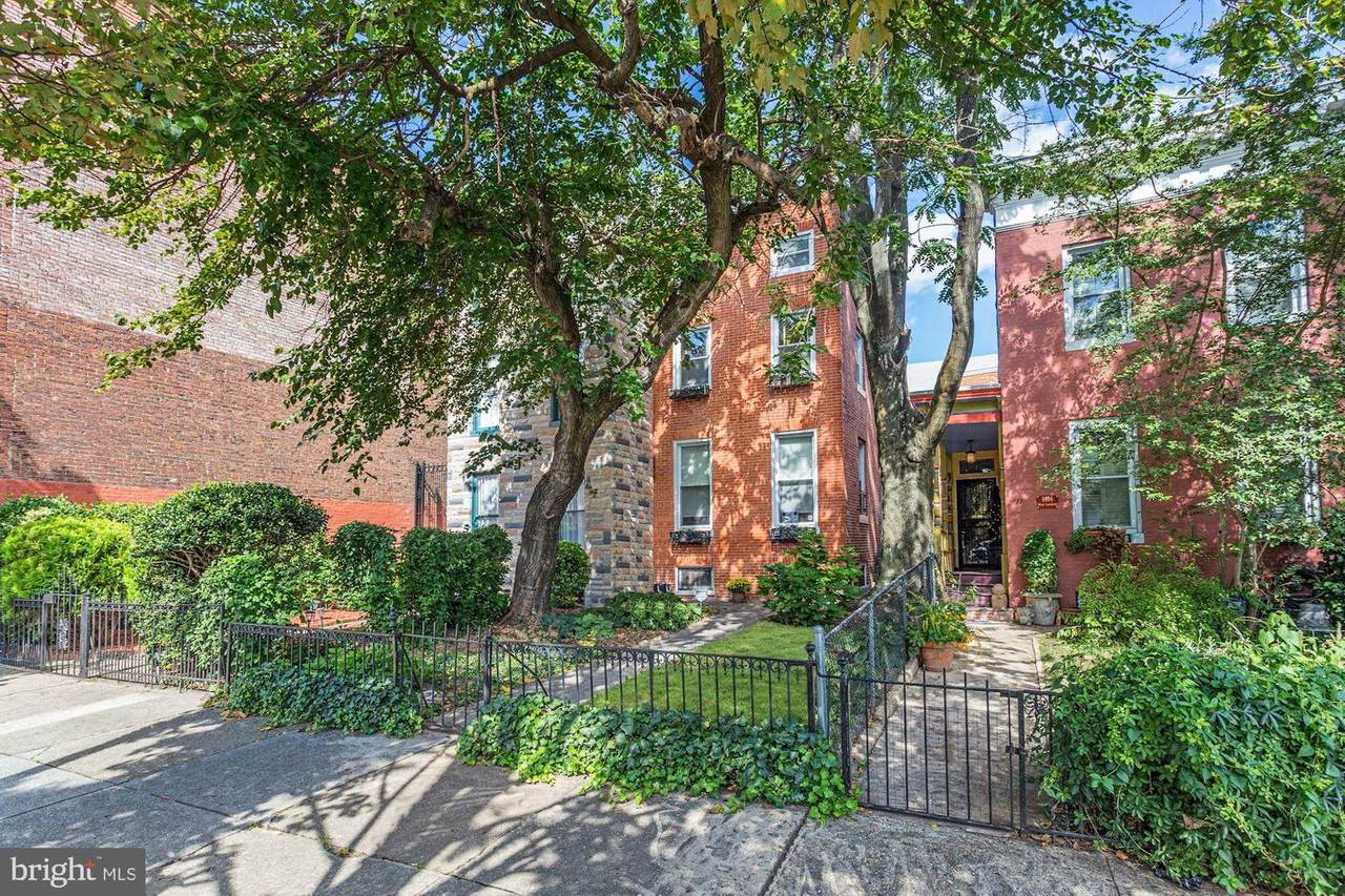 1406 Lombard Street - Photo 1