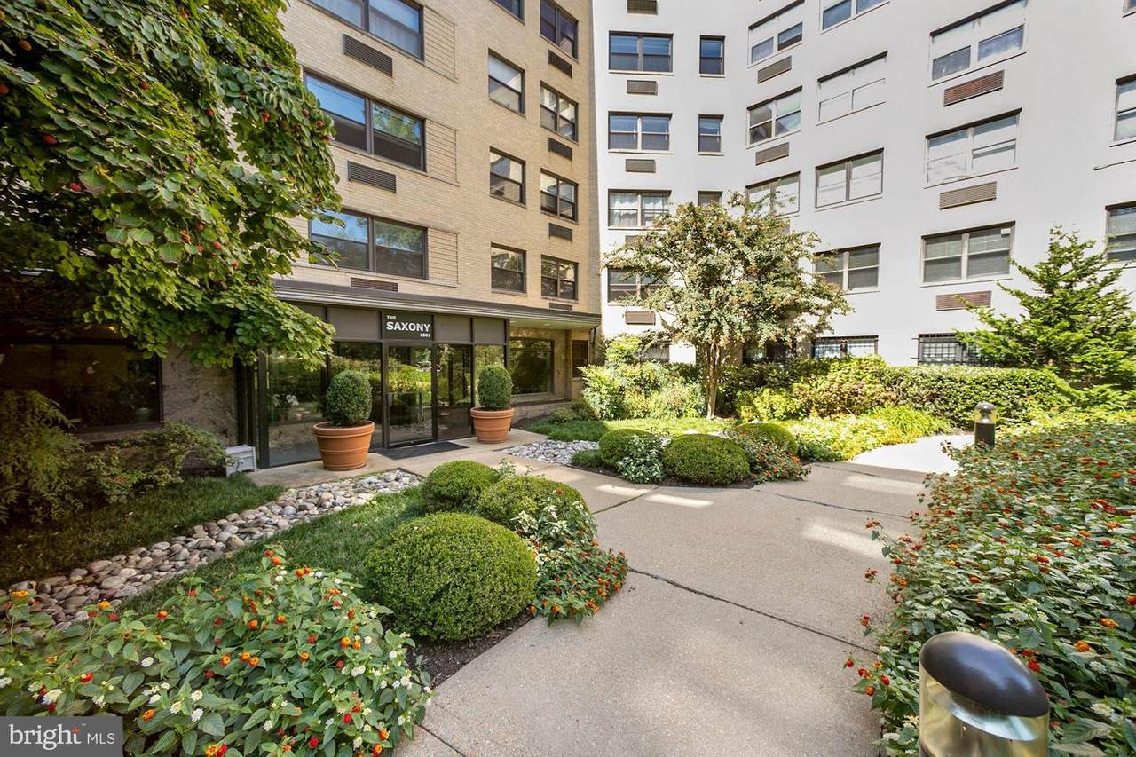 1801 Clydesdale Place - Photo 1
