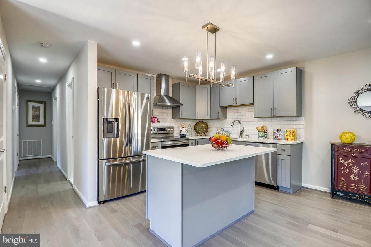 6230 Cheverly Park Drive - Photo 1