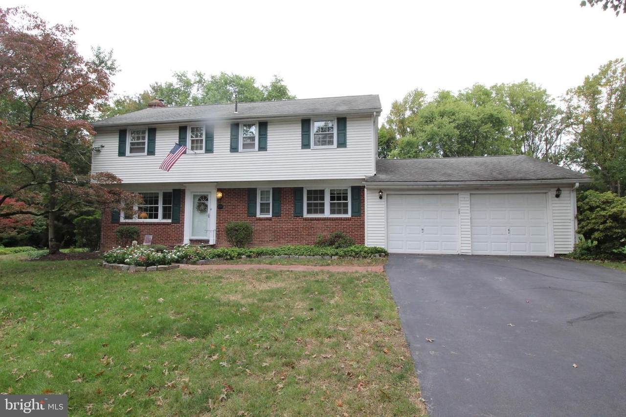 917 Judie Lane - Photo 1