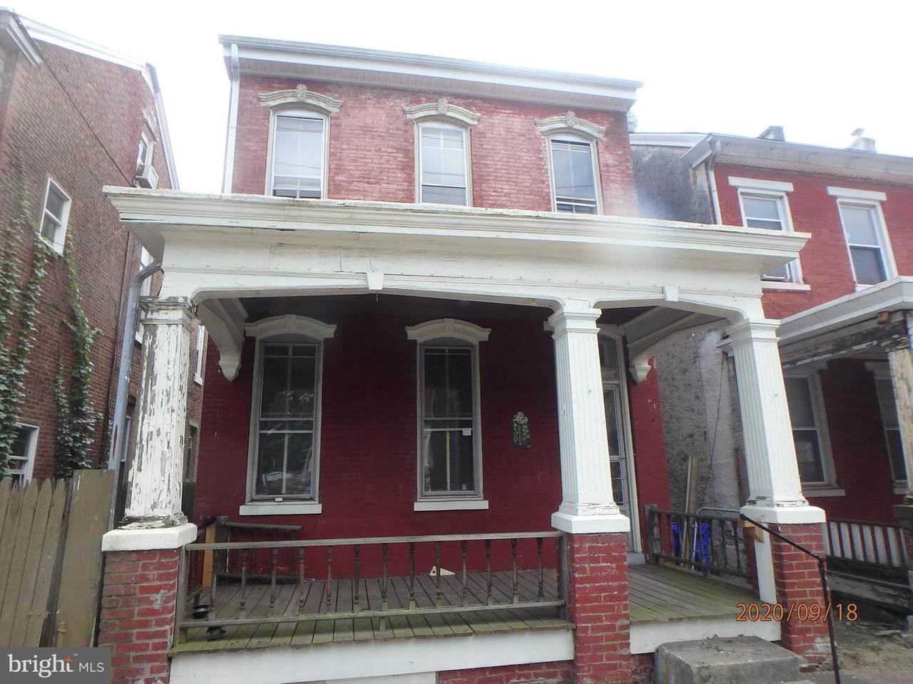 530 Chestnut Street - Photo 1