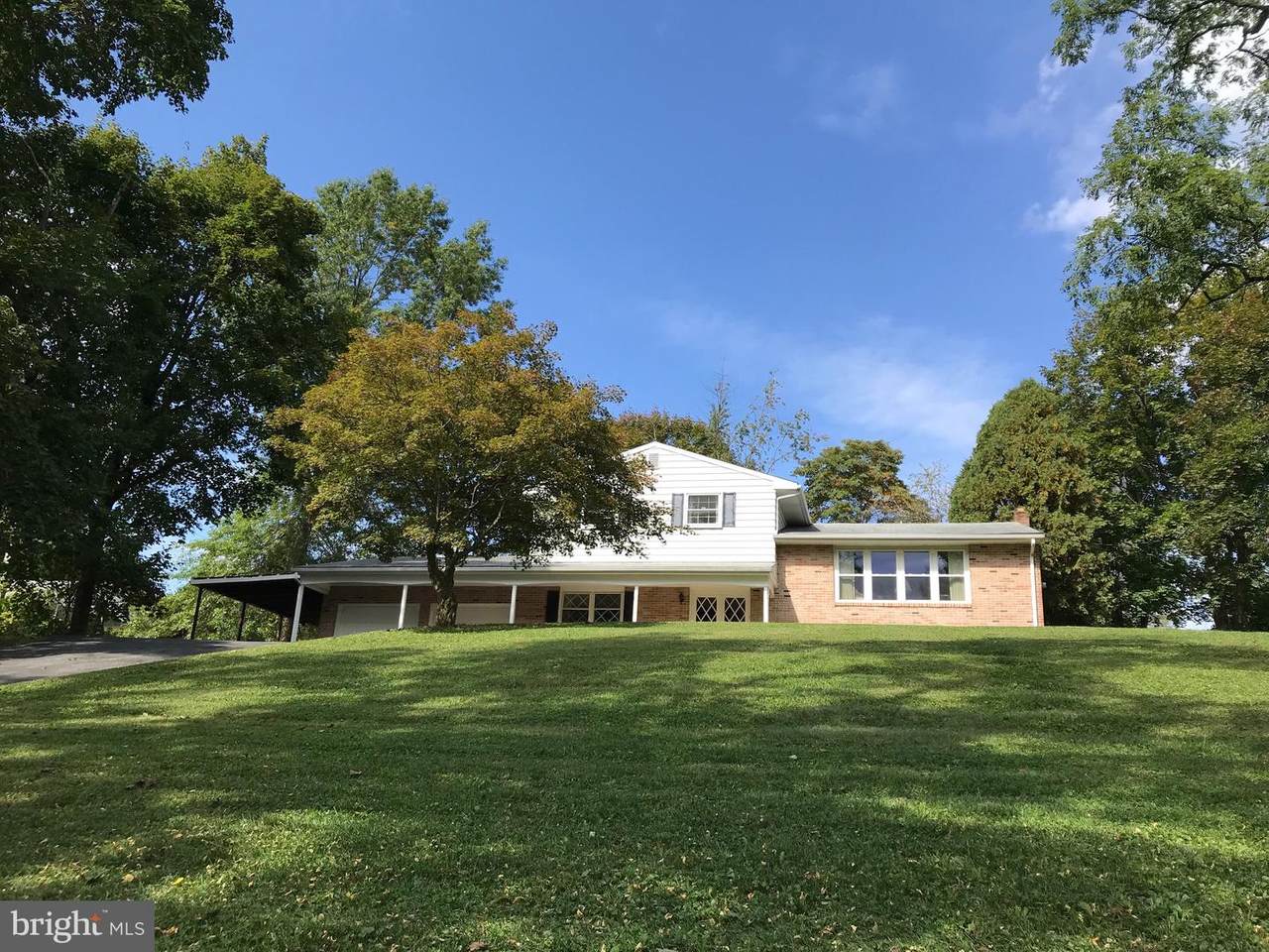 4185 New Holland Road - Photo 1