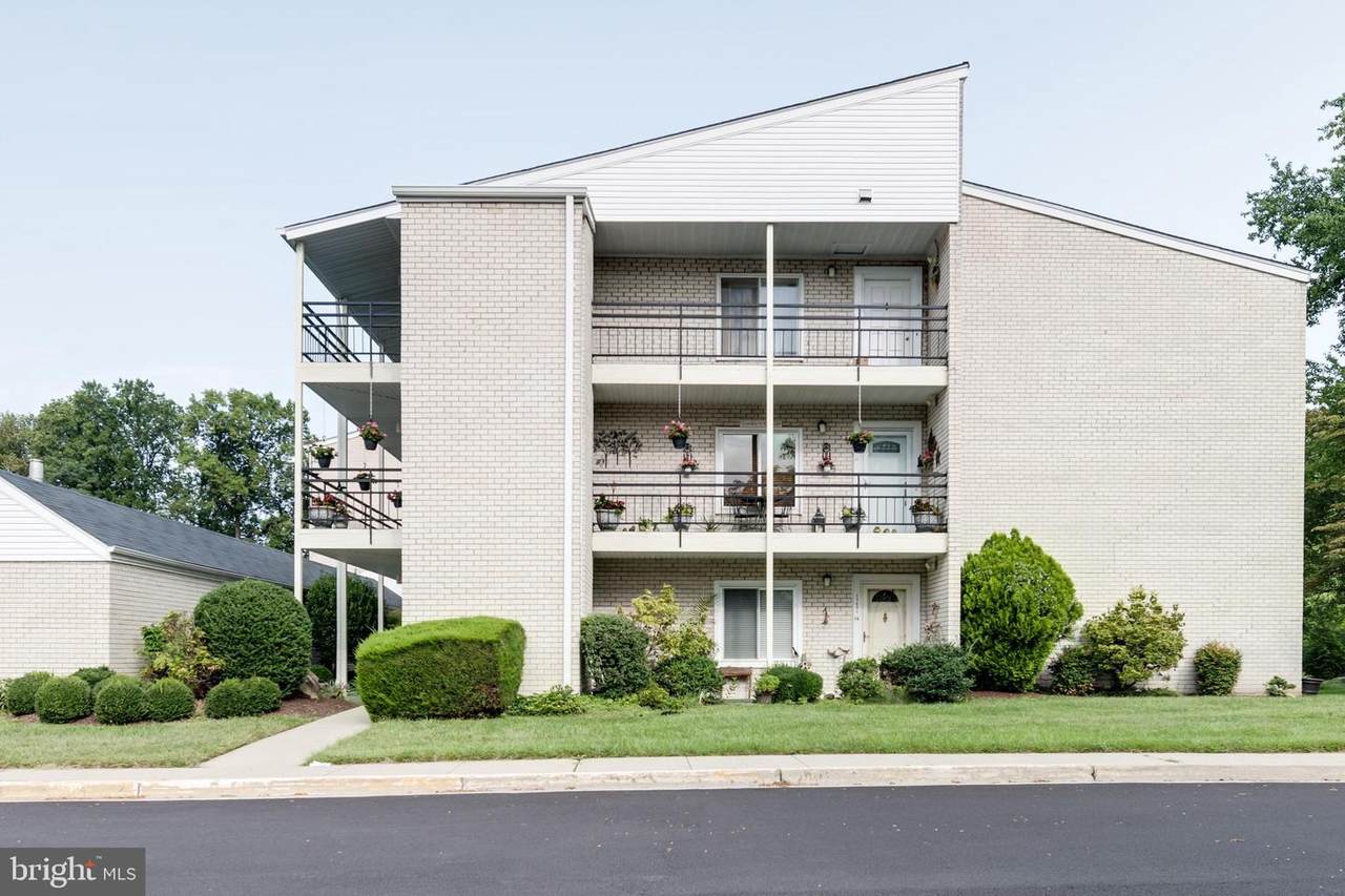 15401 Bassett Lane - Photo 1