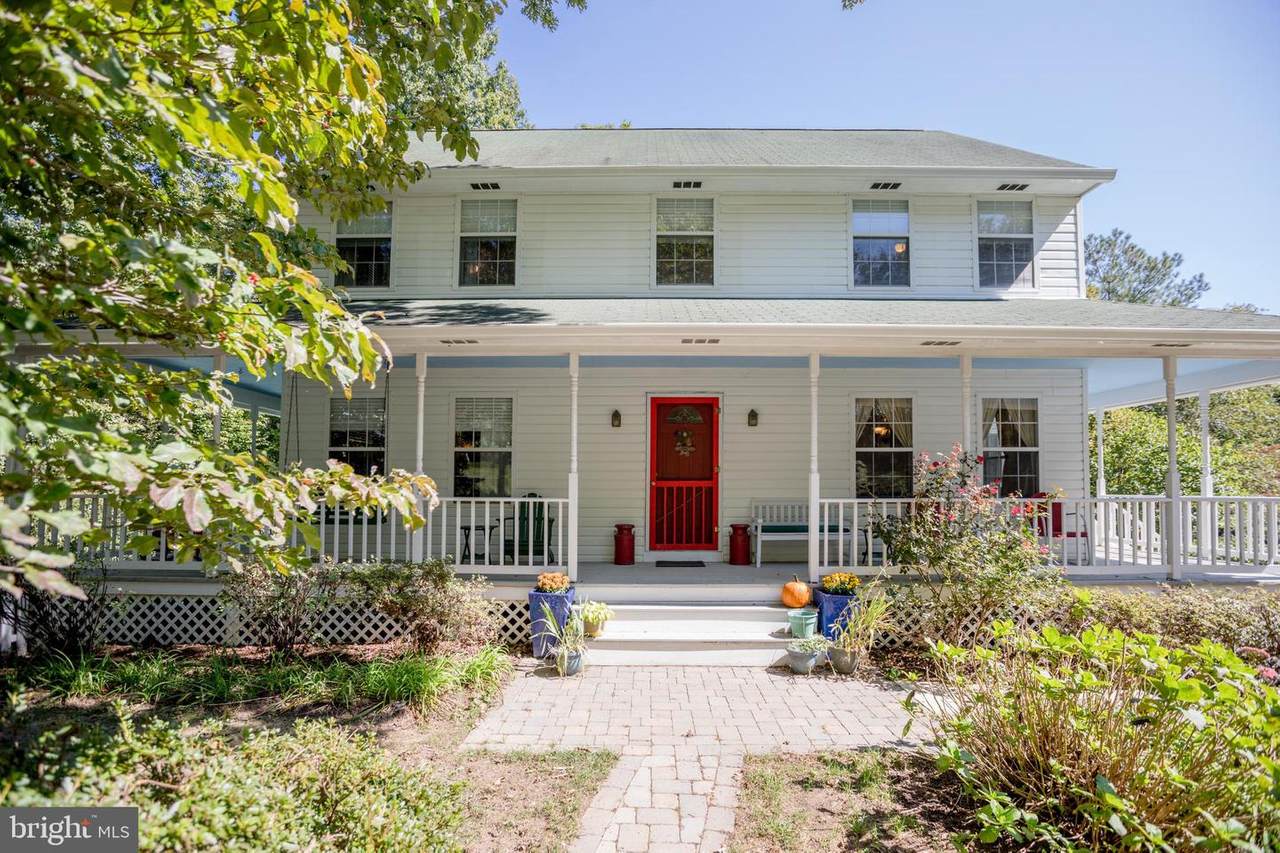 6885 Bayberry Crossing - Photo 1