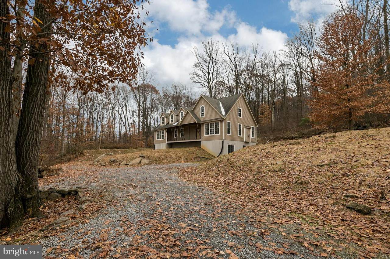 1864 Pottstown Pike - Photo 1