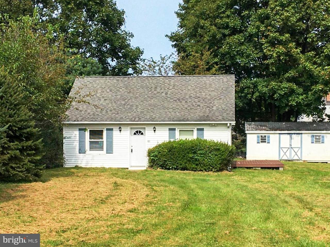 48 Foss Avenue - Photo 1