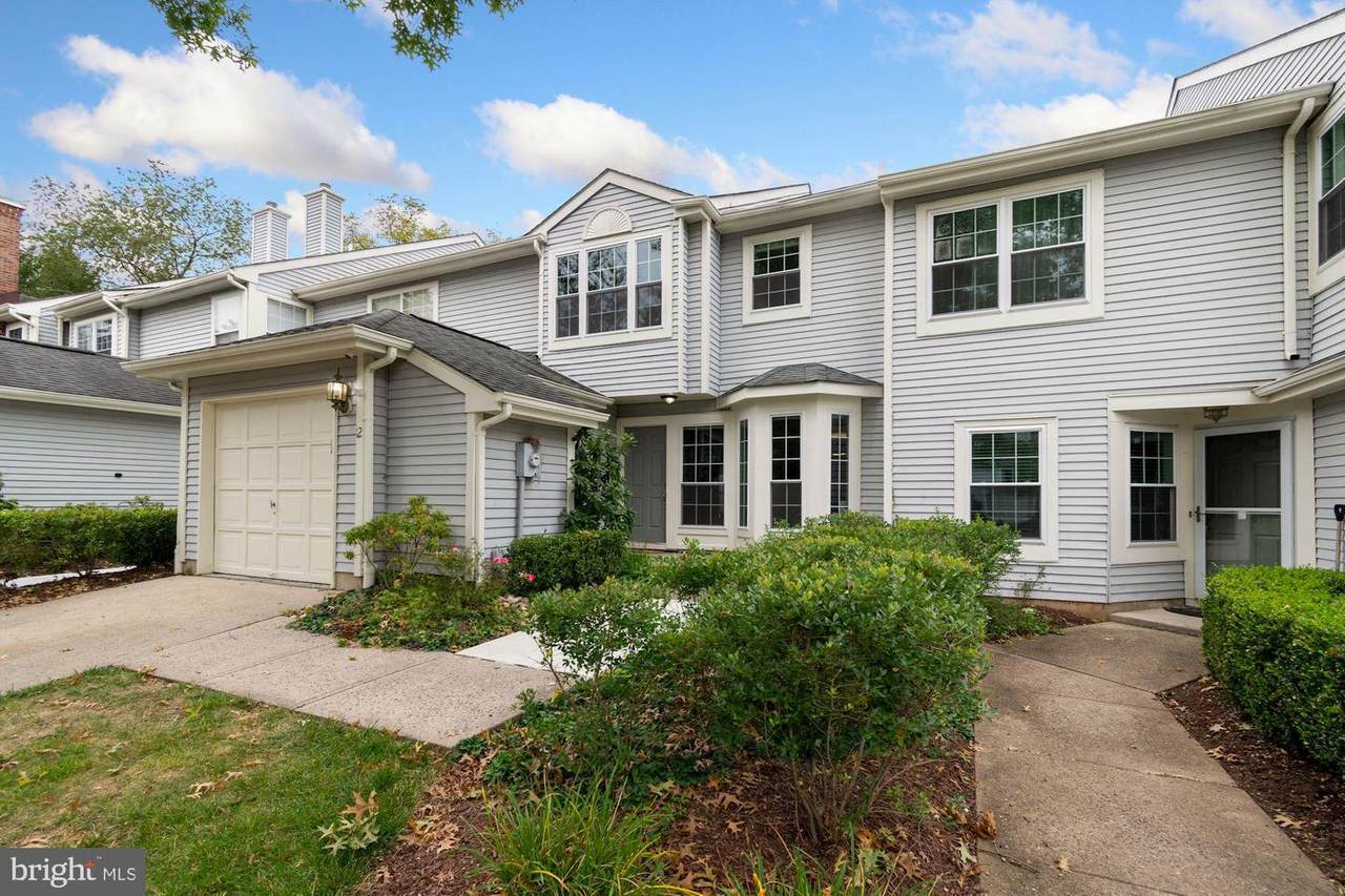 12 Trumbull Court - Photo 1