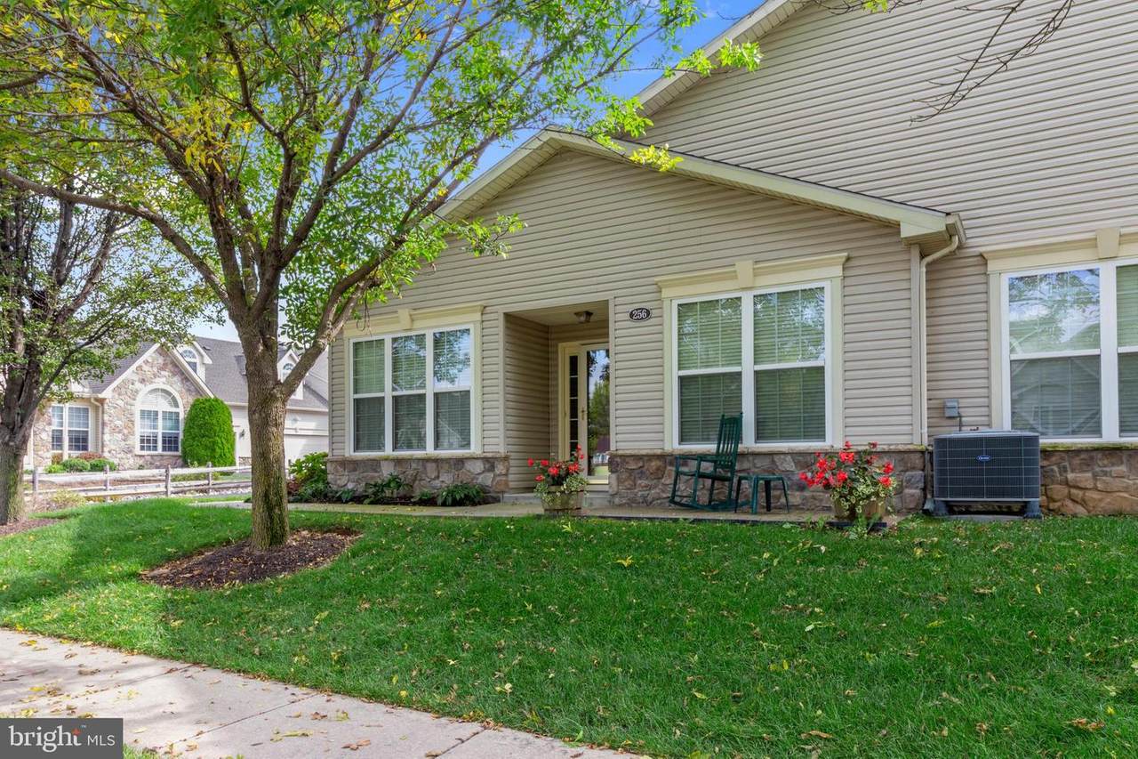 256 Shady Brook Drive - Photo 1