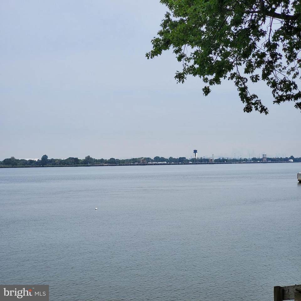 94 Riverview Avenue - Photo 1