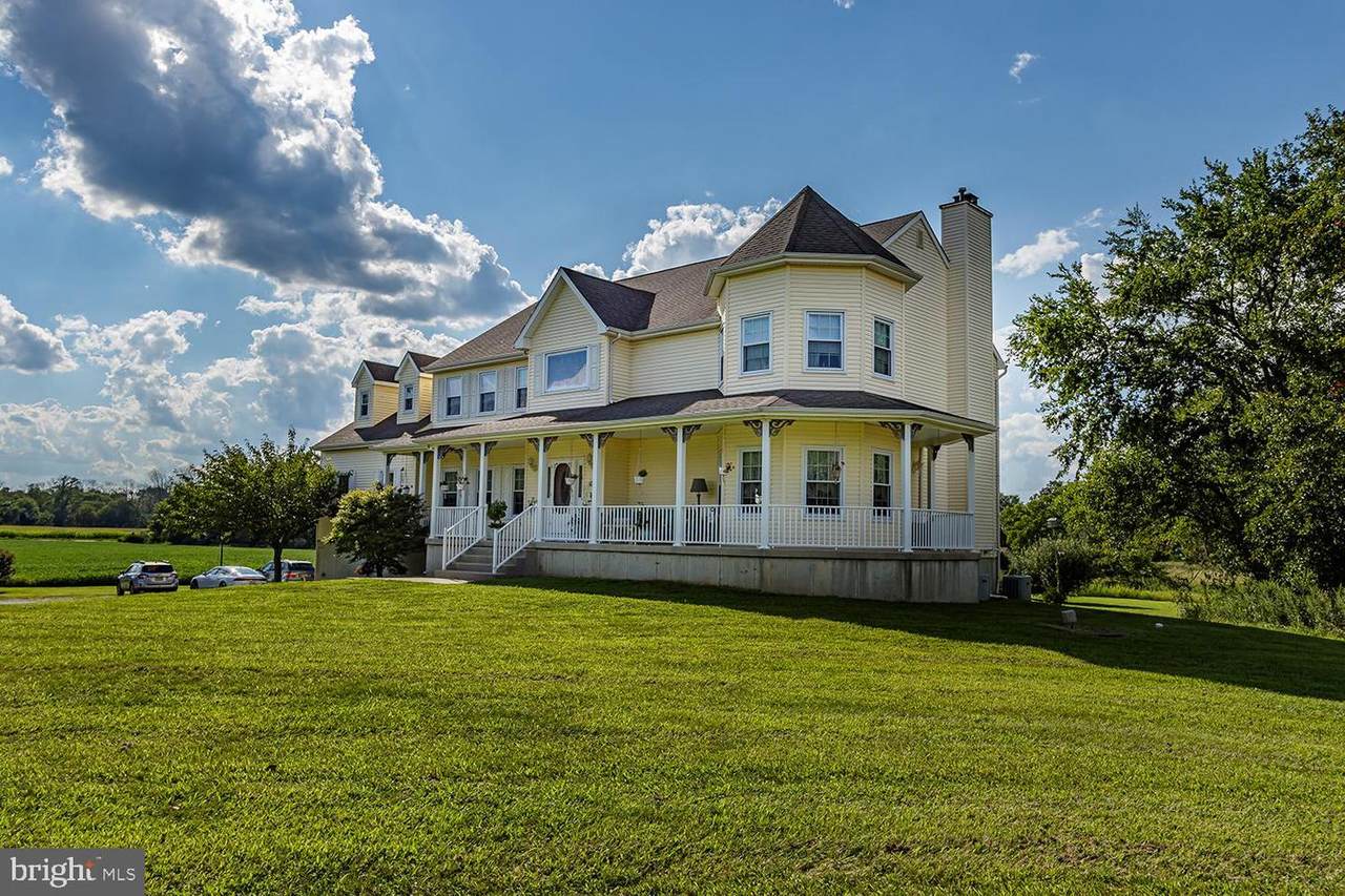 2371 Monmouth Road - Photo 1