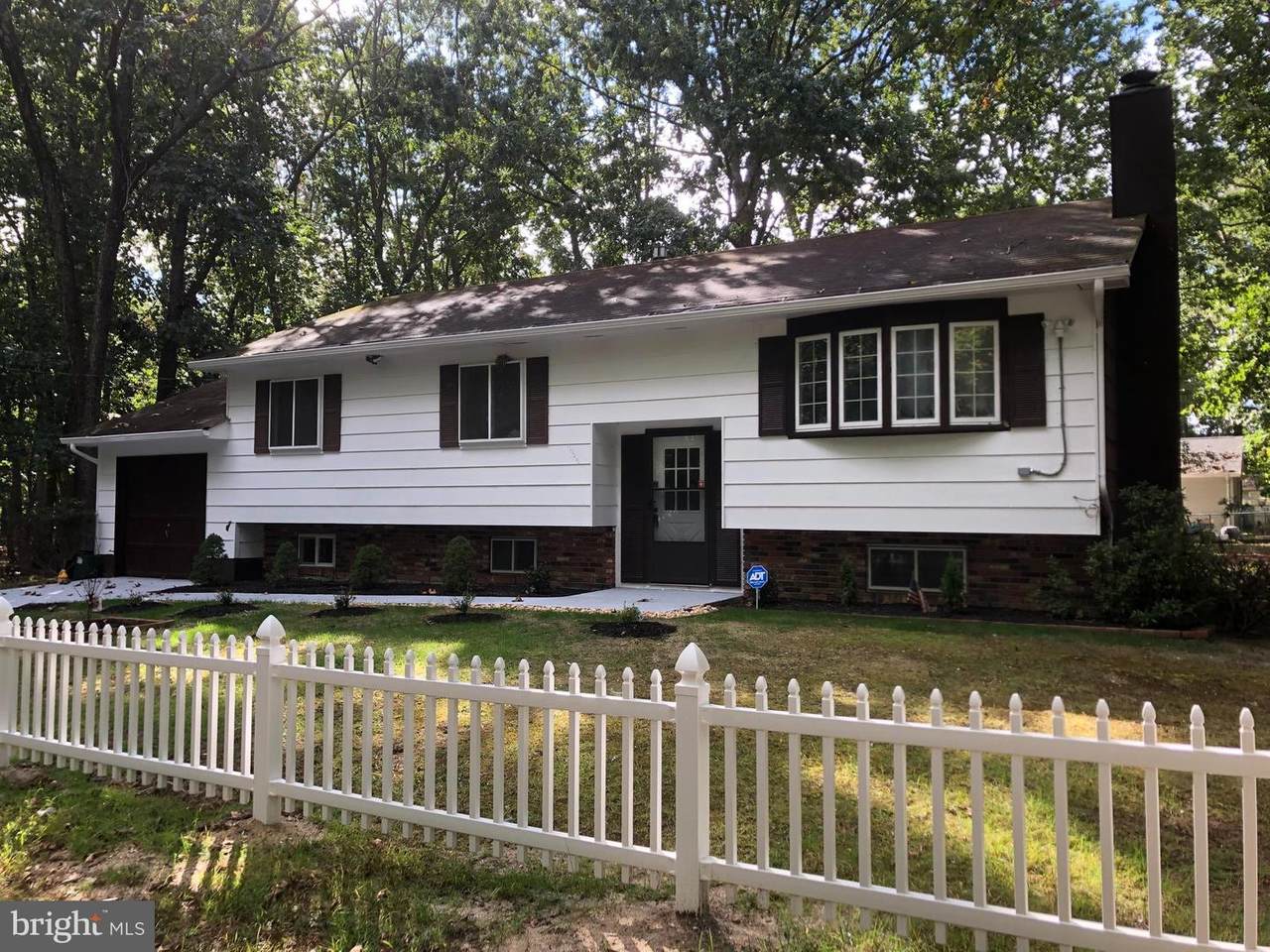 235 Bobwhite Boulevard - Photo 1