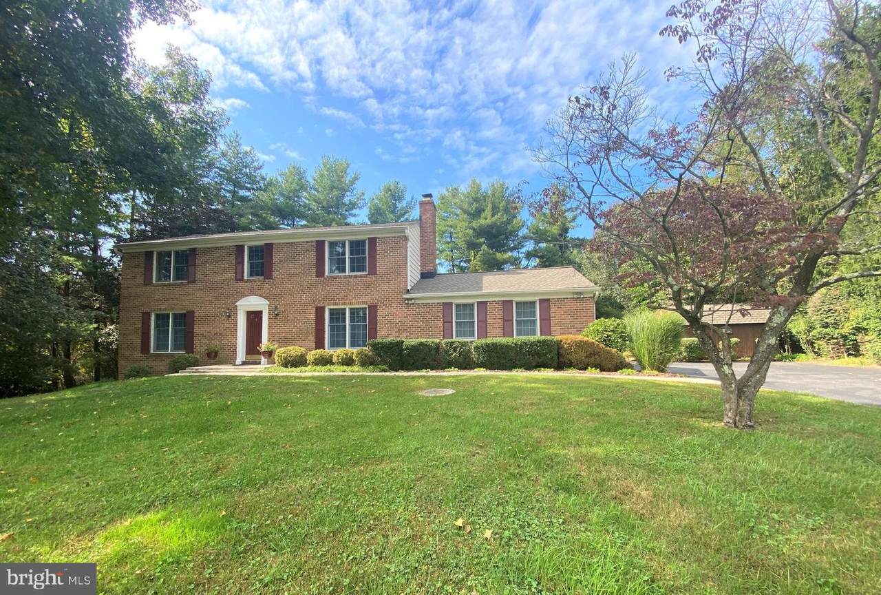 3615 Lynway Court - Photo 1