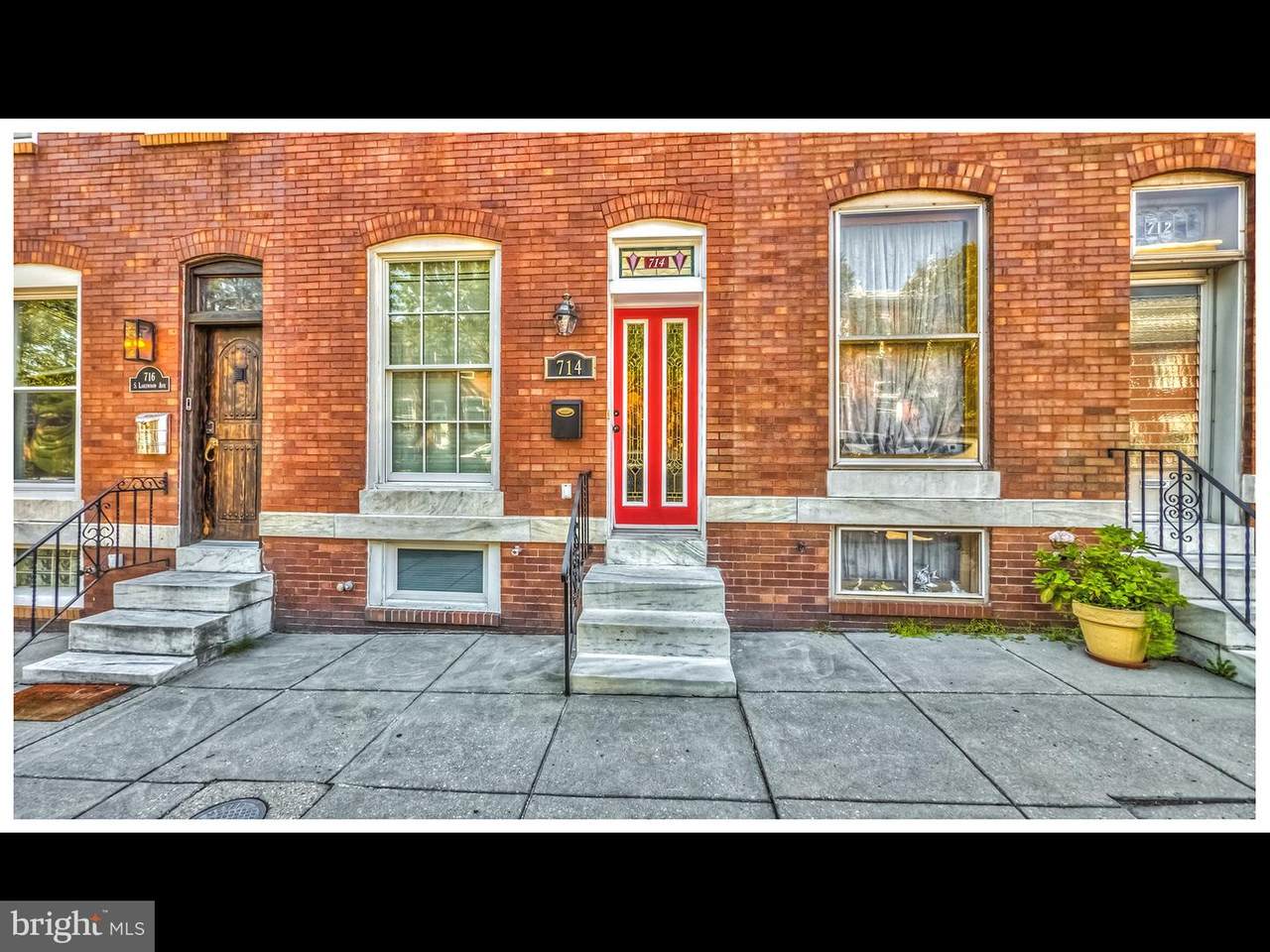 714 Lakewood Avenue - Photo 1