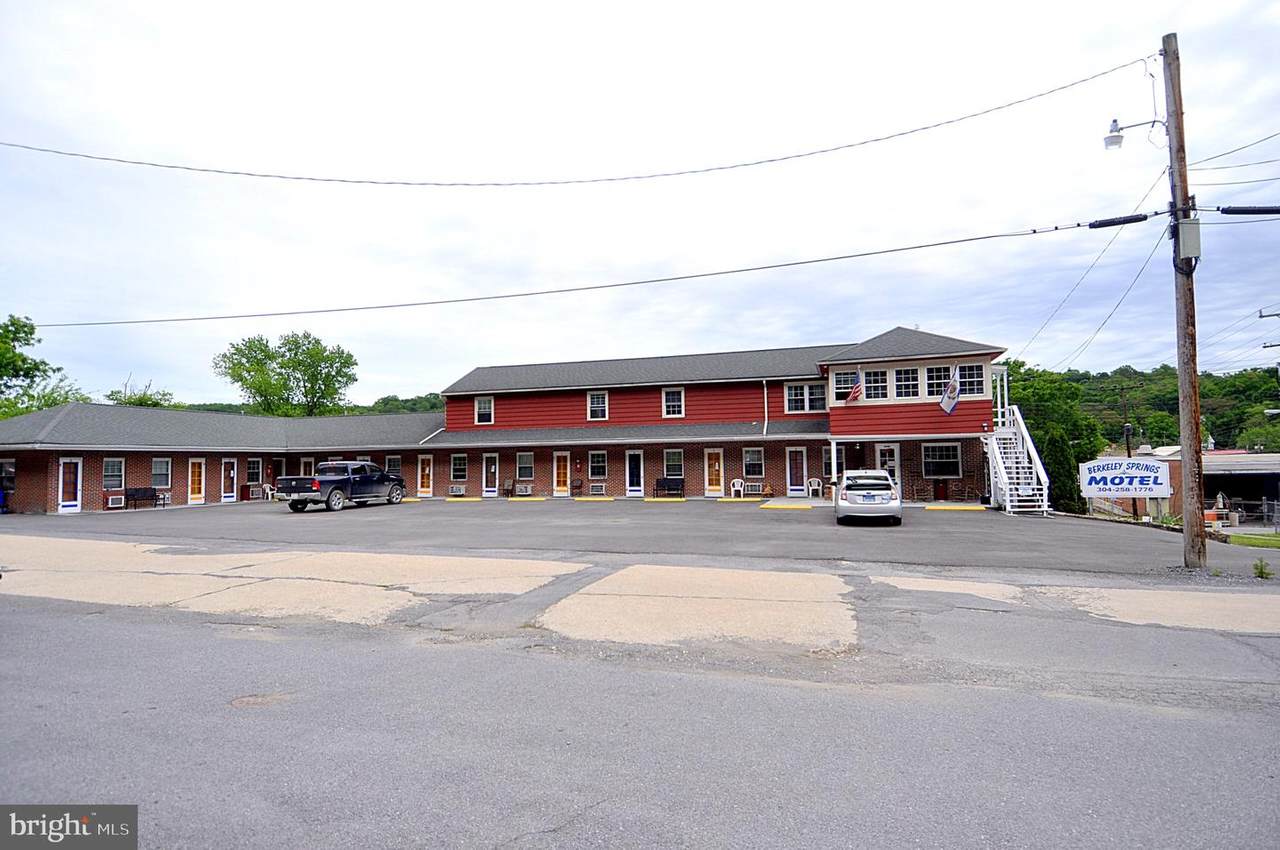 268 Wilkes - Photo 1