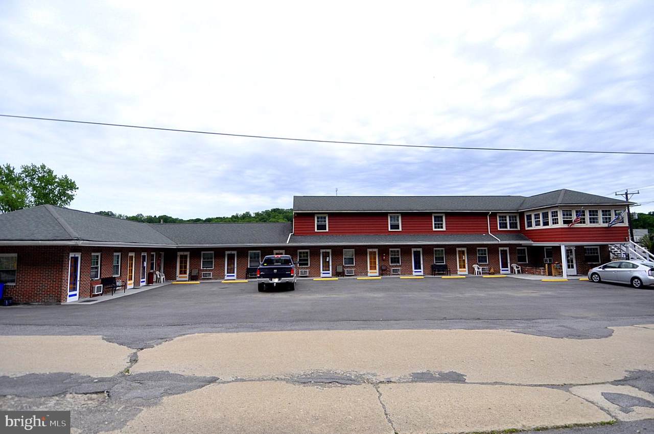 268 Wilkes - Photo 1