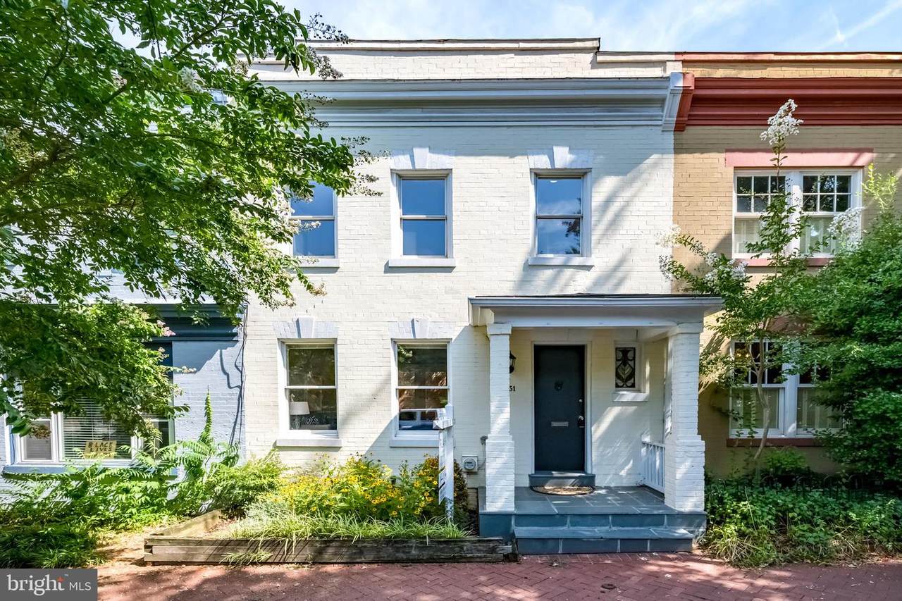 2151 Newport Place - Photo 1