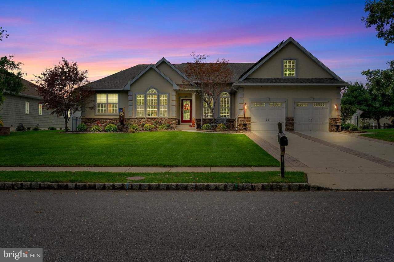1828 Serenity Court - Photo 1