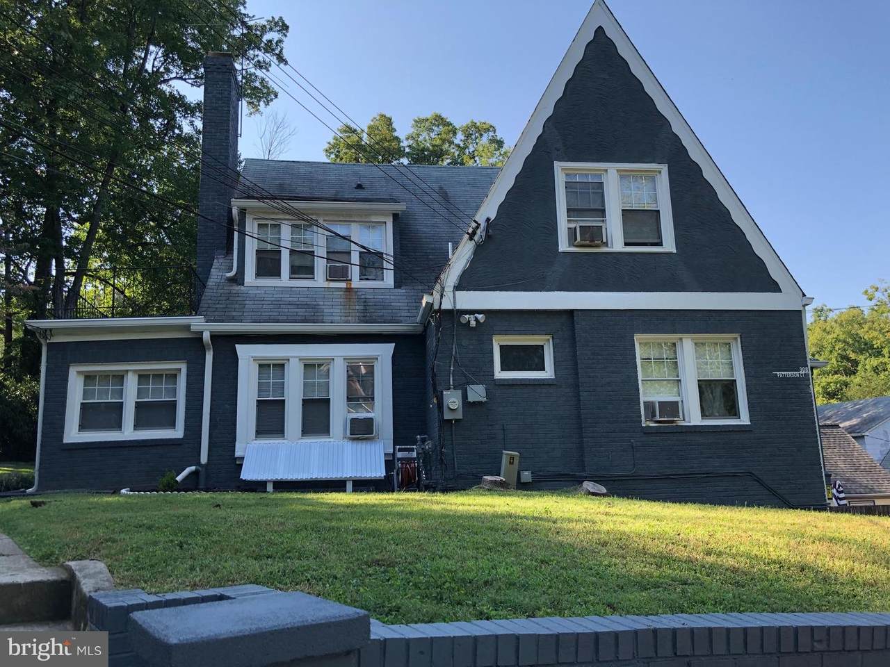 308 Patterson Court - Photo 1