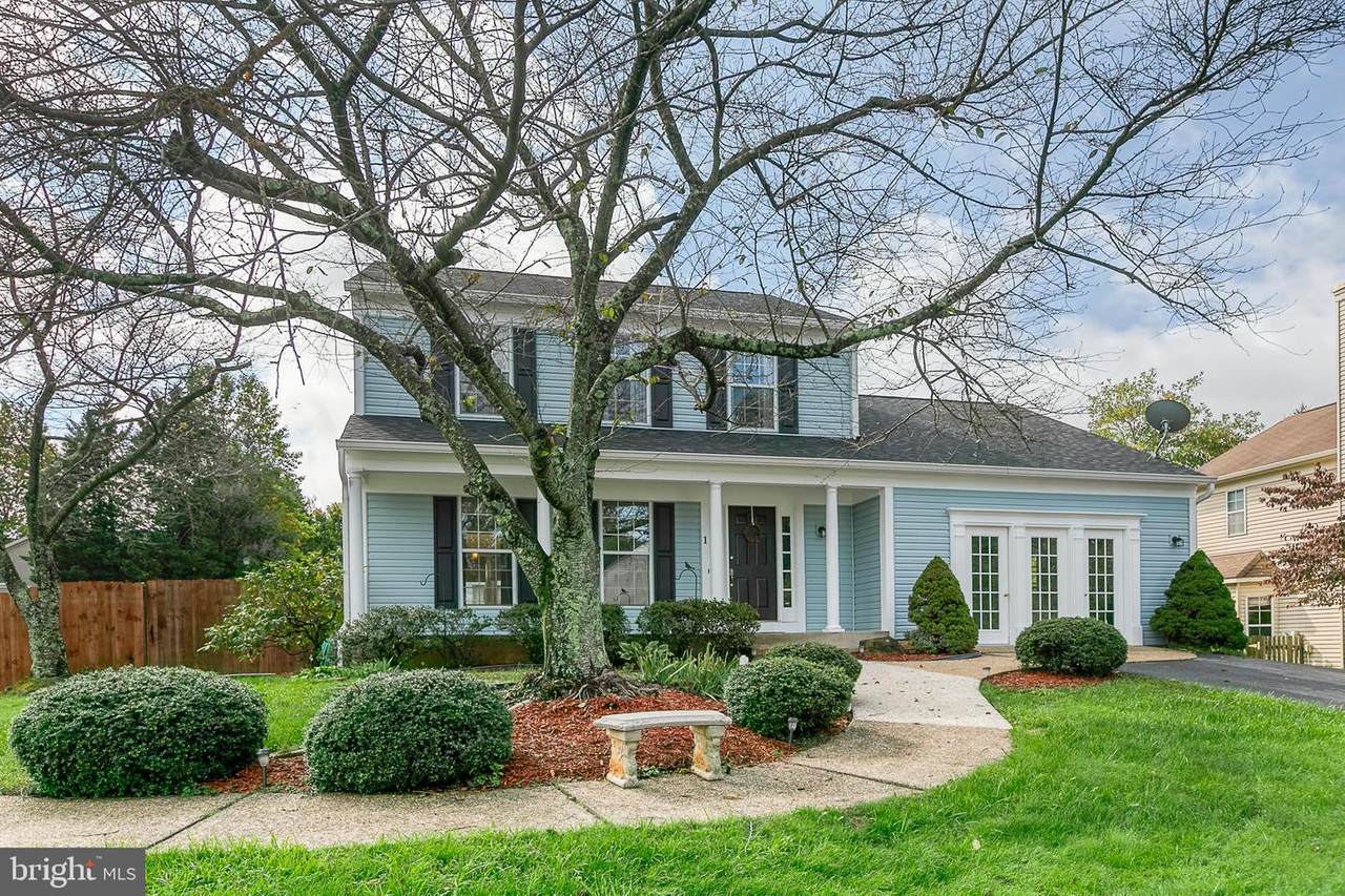 1 Woods Edge Court - Photo 1