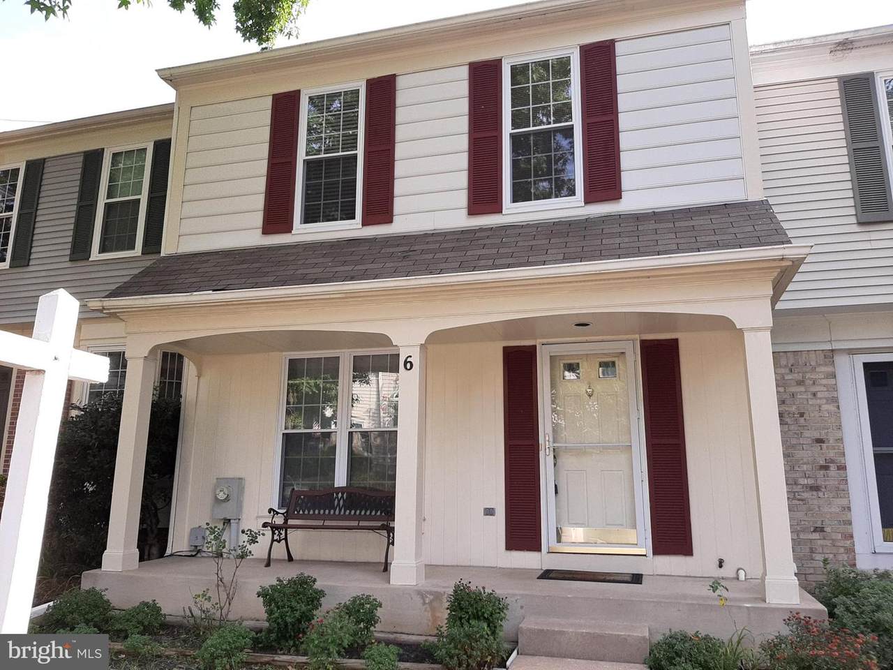 6 Hiddencreek Court - Photo 1