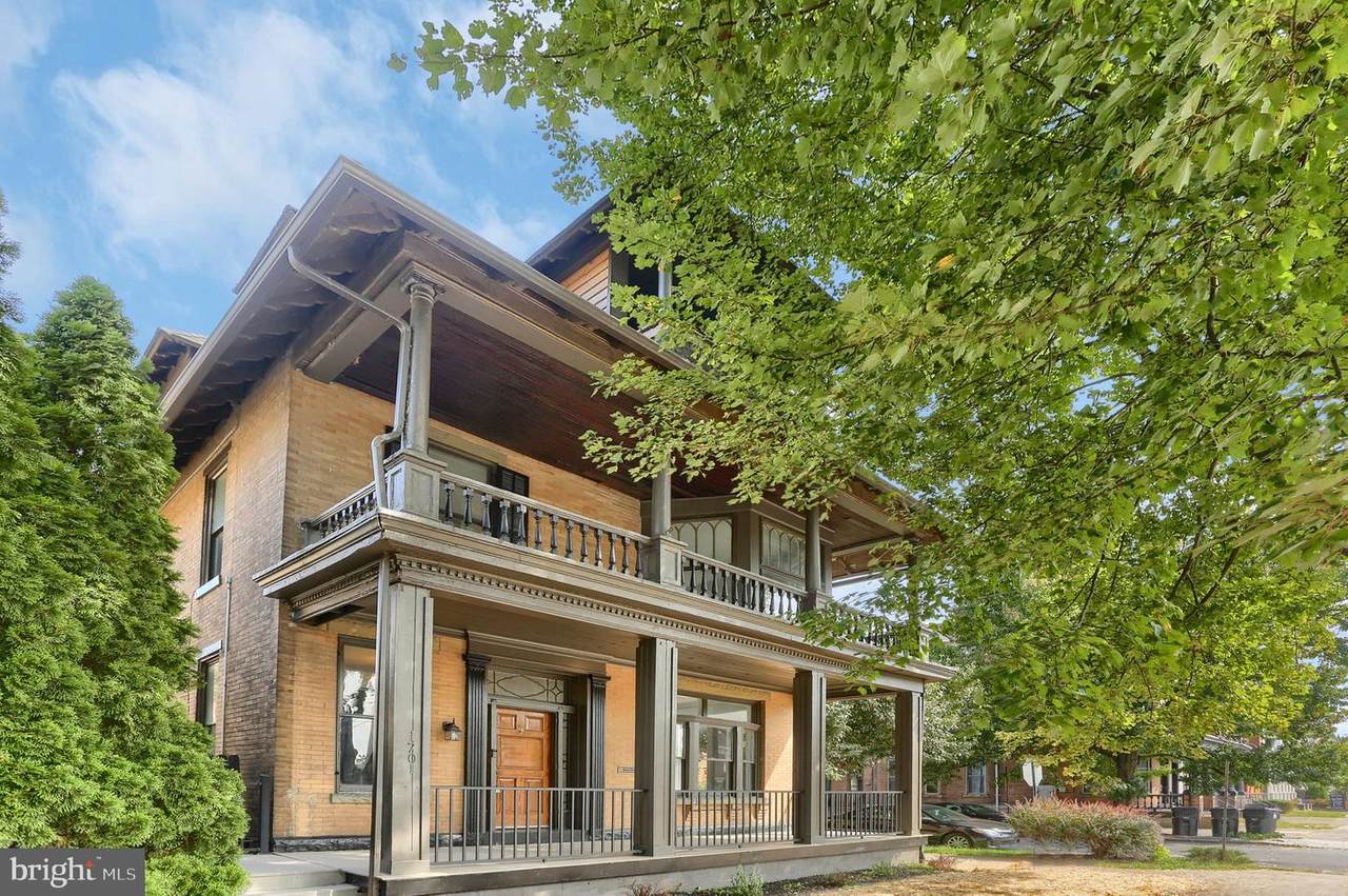 1701 2ND Street - Photo 1