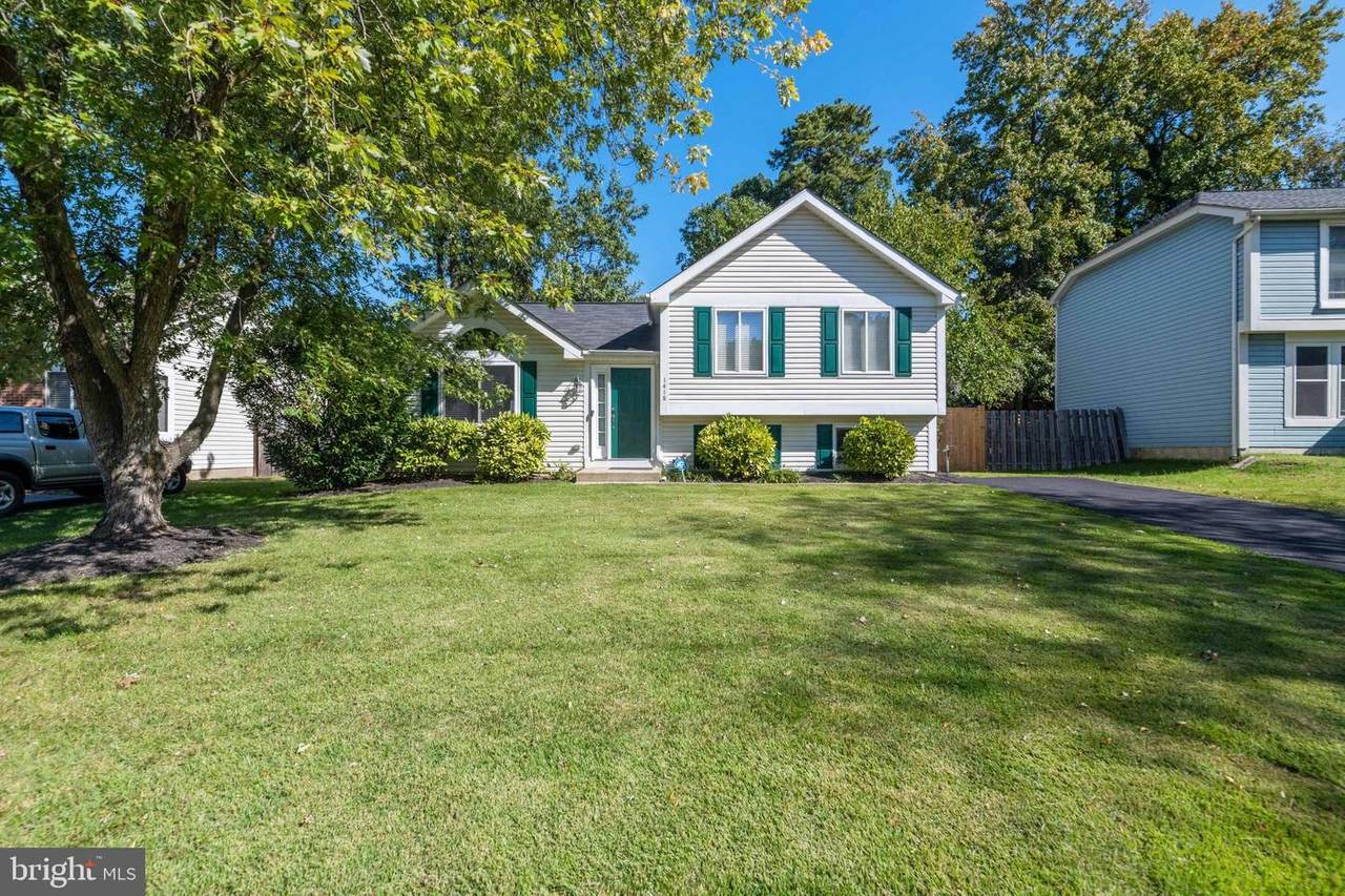 1418 Fairbanks Drive - Photo 1