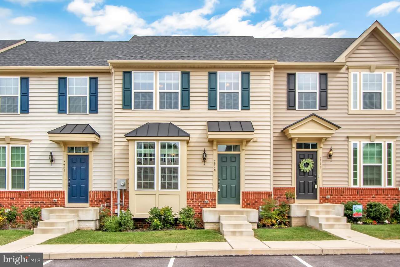 7945 Erinvale Lane - Photo 1