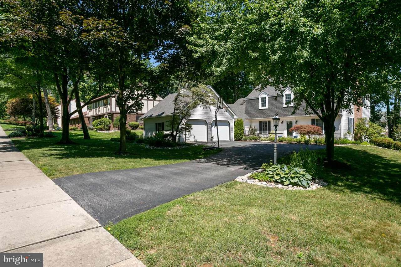 126 Deborah Drive - Photo 1