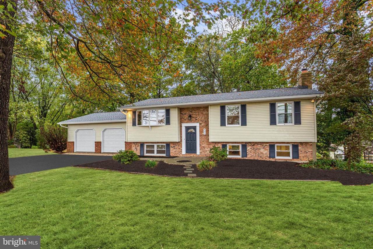 421 Obrecht Road - Photo 1