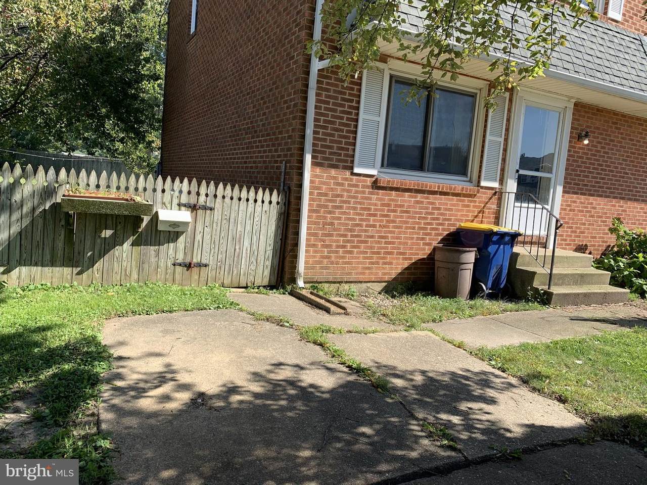 1115 Gray Court - Photo 1