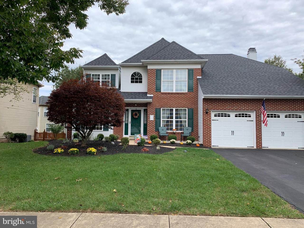 219 Shelly Drive - Photo 1