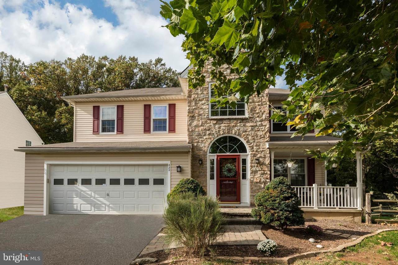 420 Hatteras Drive - Photo 1