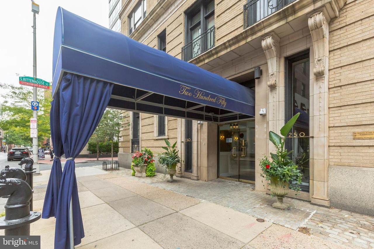 250 17TH Street - Photo 1