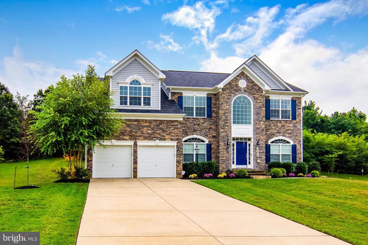 2203 Monticello Court - Photo 1