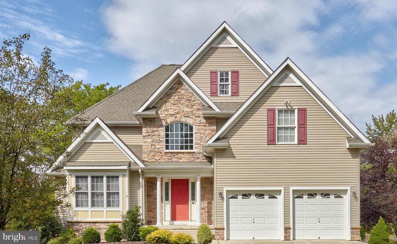 9 Crooked Lane - Photo 1