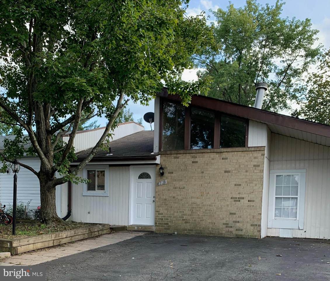 6029 Wealdstone Court - Photo 1