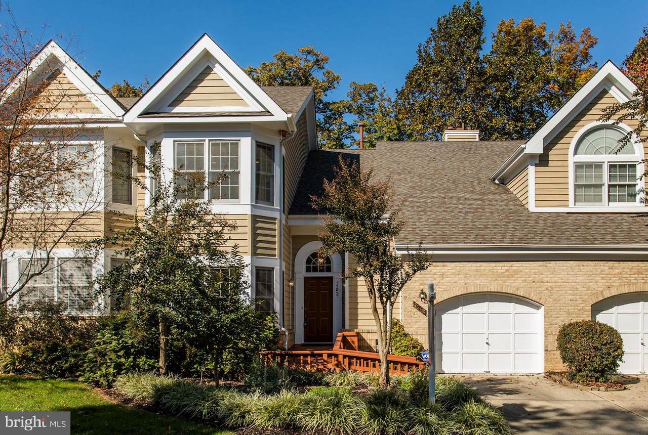 1258 Woodbrook Court - Photo 1