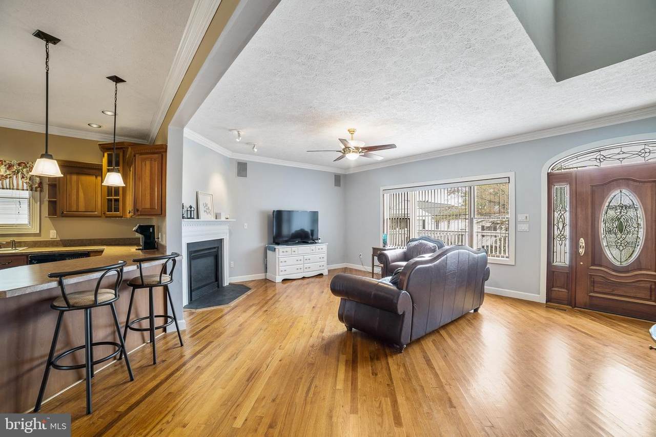 2806 1ST Street - Photo 1