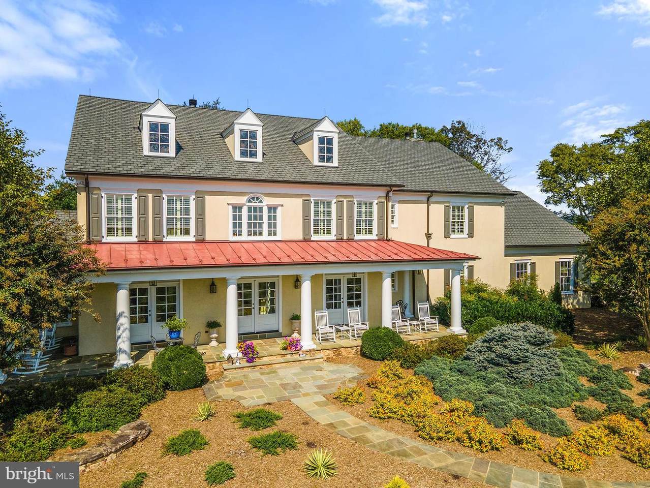 96 Lyle Lane - Photo 1