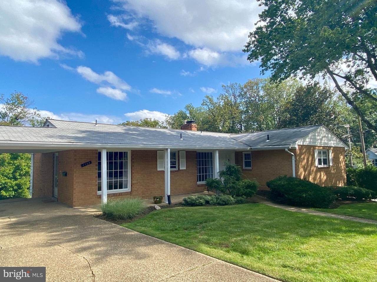 2759 Grove Street - Photo 1