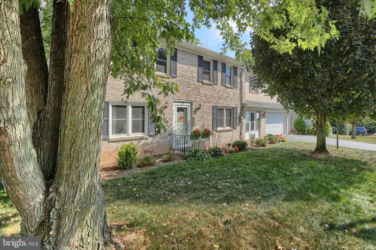 28 Belair Drive - Photo 1