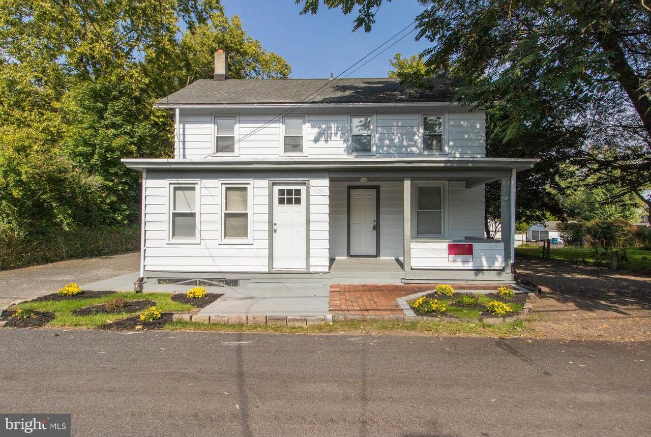 1633 Singley Lane - Photo 1