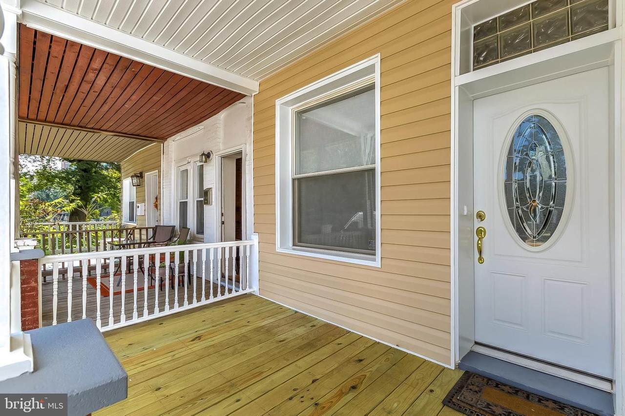 3992 Roland Avenue - Photo 1