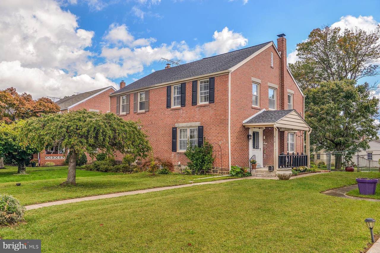 812 Buttonwood Street - Photo 1
