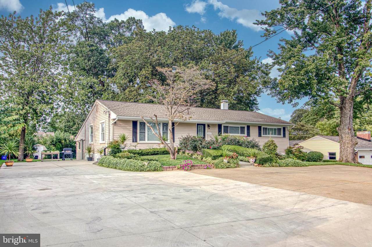 2403 Arcola Avenue - Photo 1