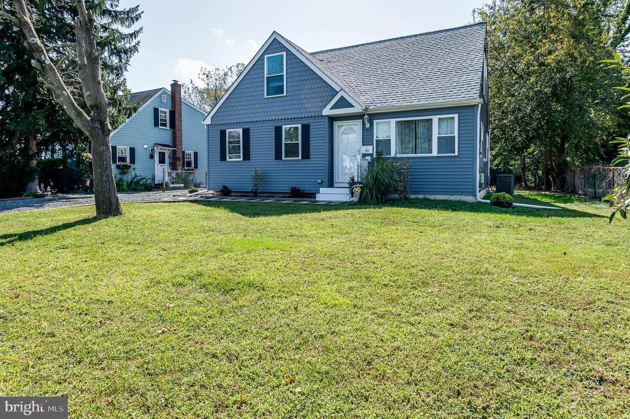 204 South Avenue - Photo 1