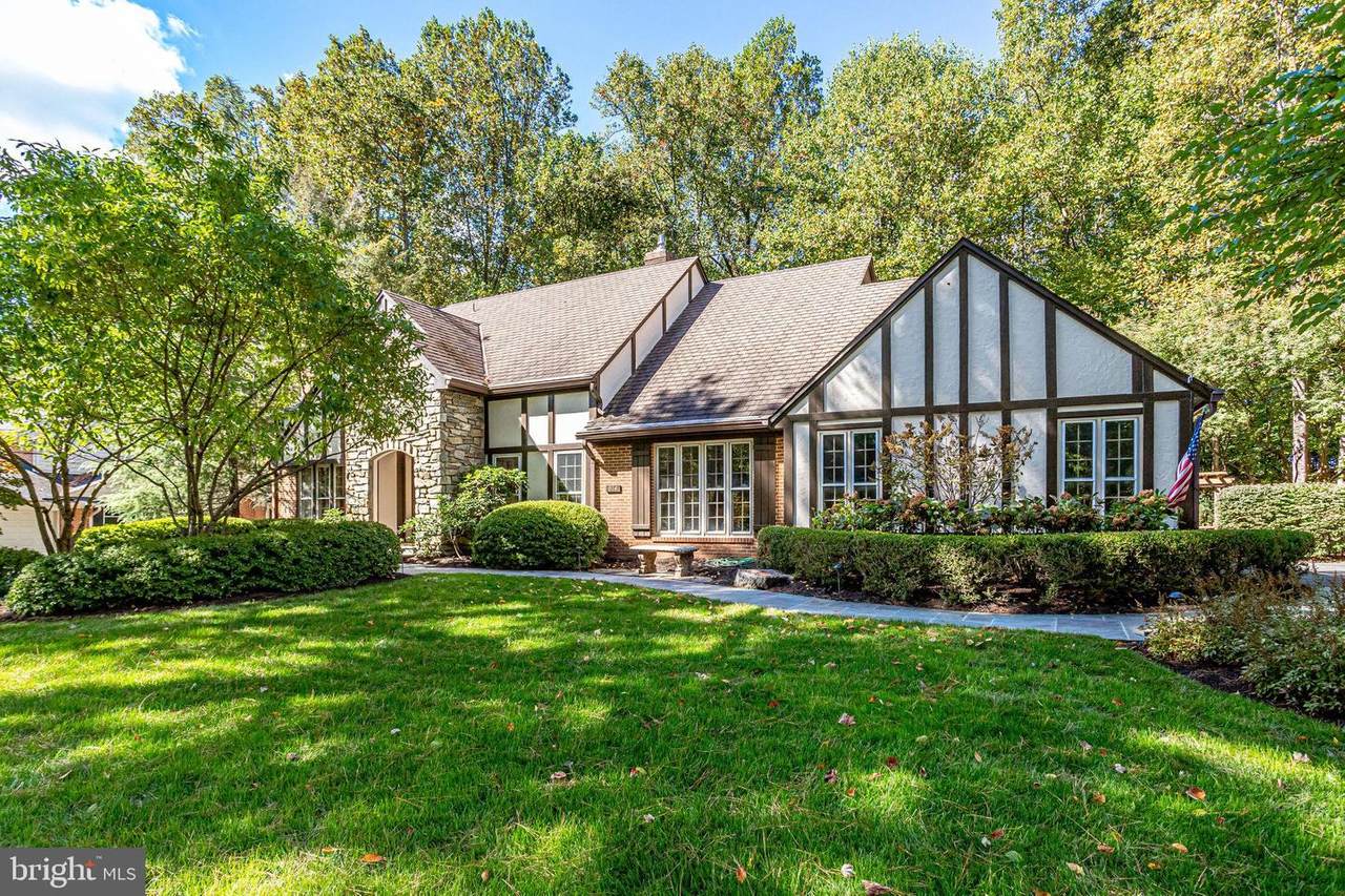 814 Ridge Drive - Photo 1