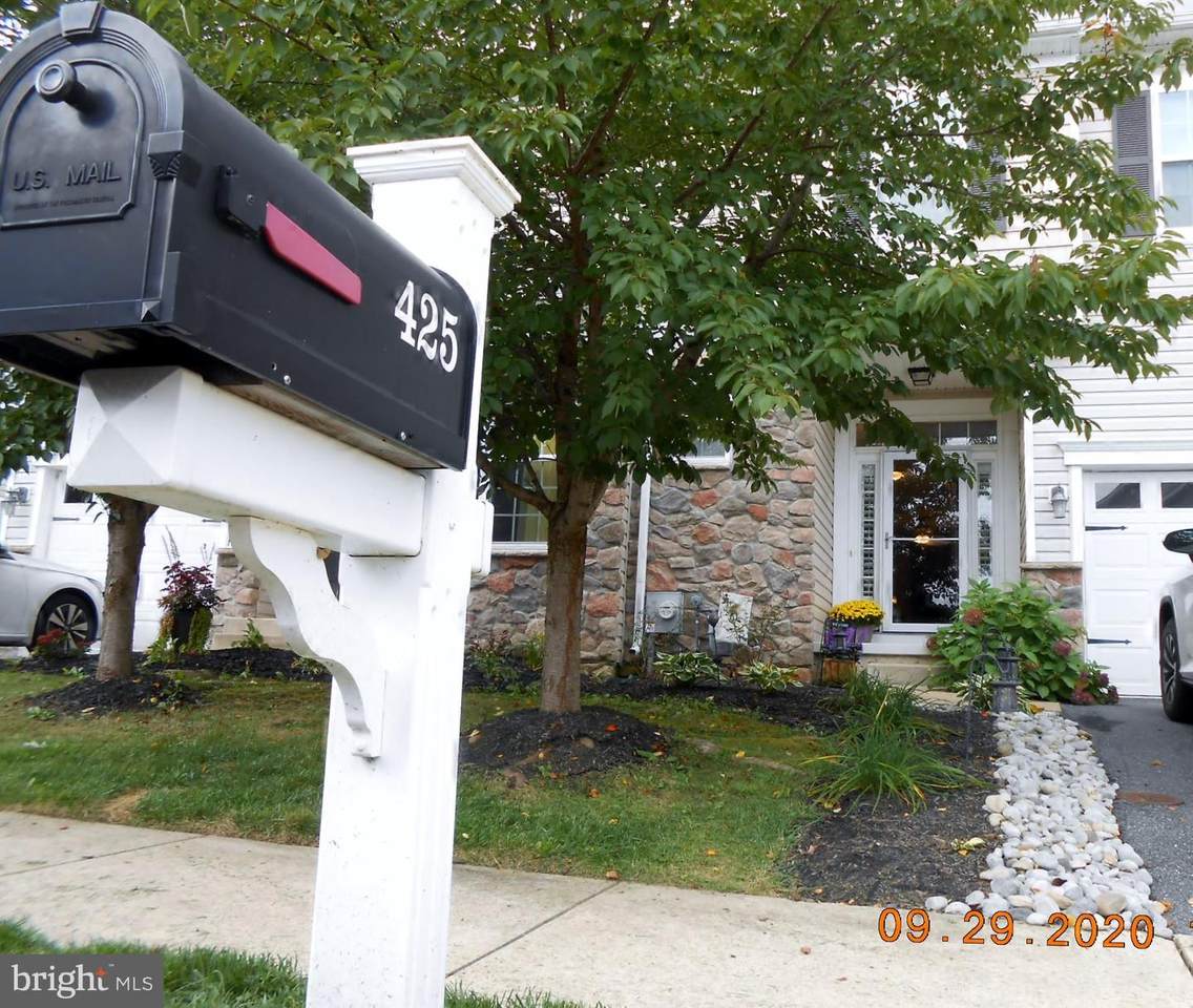 425 Afton Drive - Photo 1
