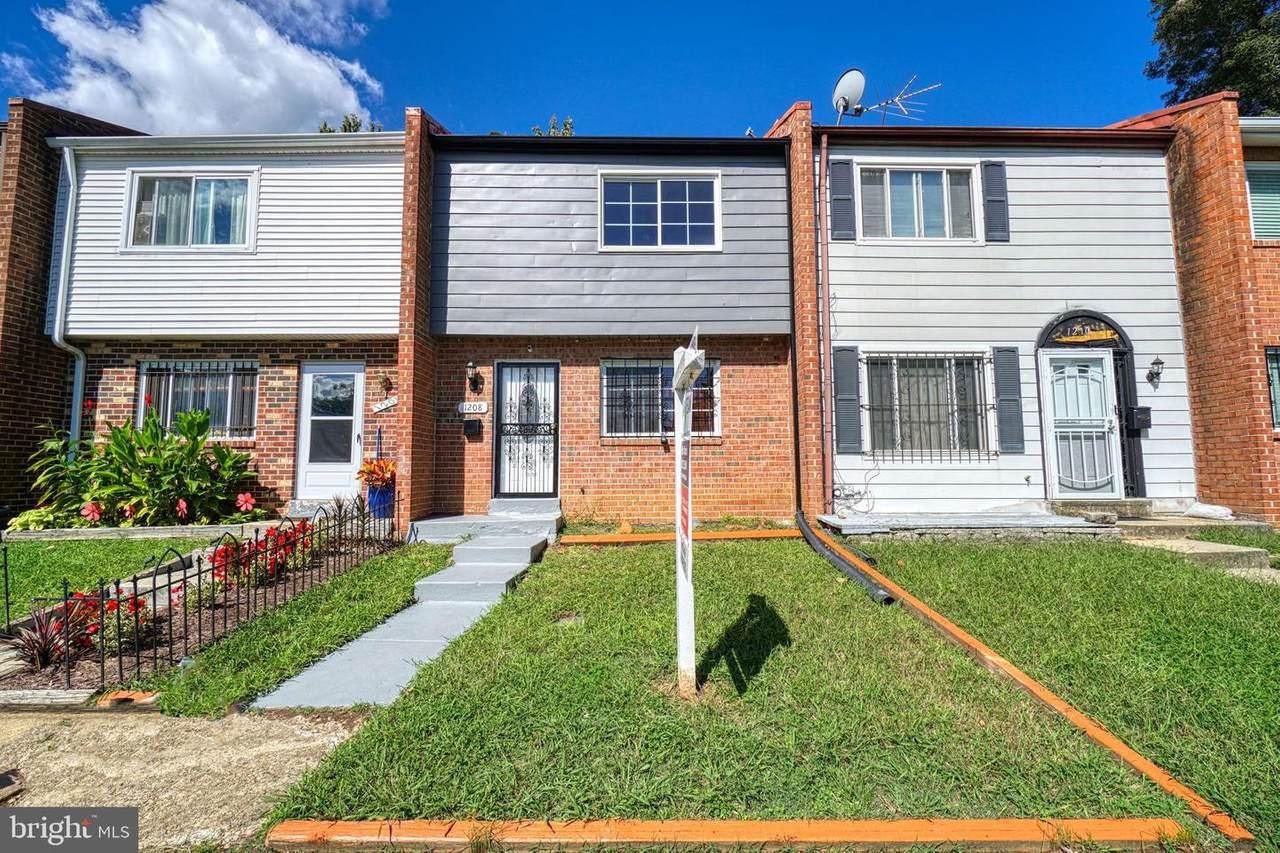 1208 Barnaby Terrace - Photo 1